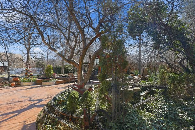 1532 E SAINT MARKS CT, Millcreek, UT 84124