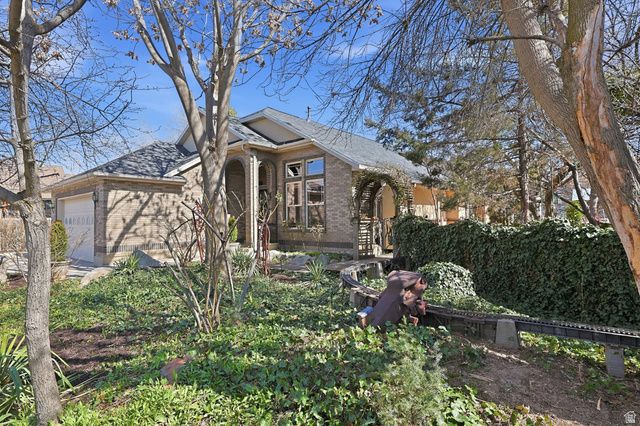 1532 E SAINT MARKS CT, Millcreek, UT 84124