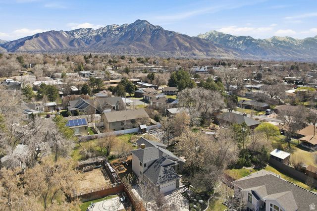 1532 E SAINT MARKS CT, Millcreek, UT 84124