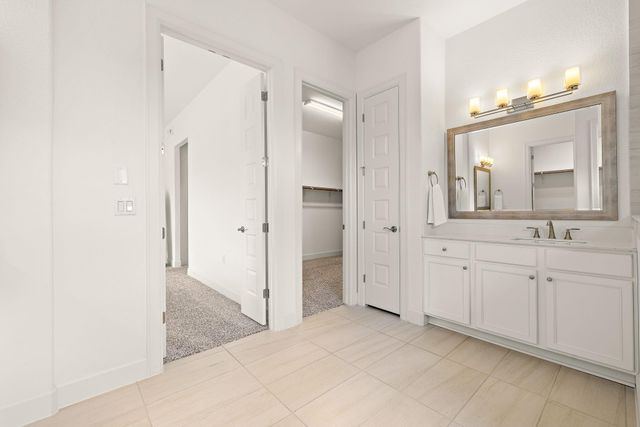 1905 Mazarro DR, Leander, TX 78641