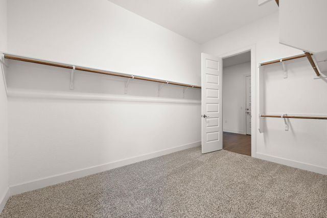 1905 Mazarro DR, Leander, TX 78641