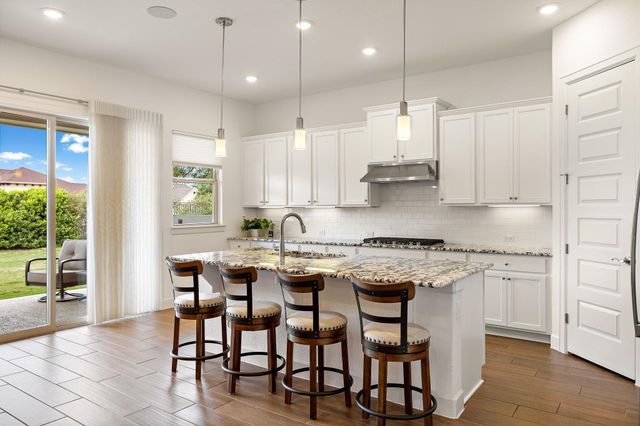 1905 Mazarro DR, Leander, TX 78641