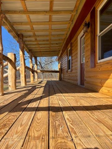 2880 Bench Road, Pikeville, TN 37367