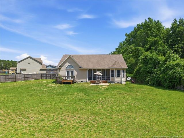 6590 Colepark Drive, Hope Mills, NC 28348