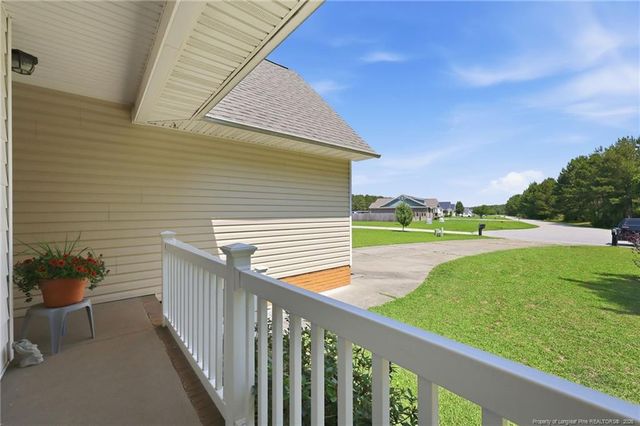 6590 Colepark Drive, Hope Mills, NC 28348