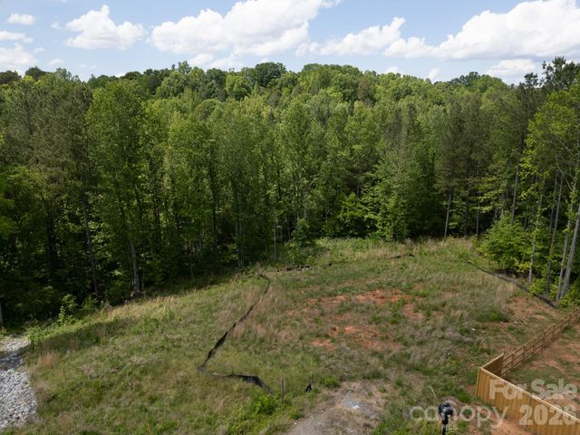 128 Spring View Lane, Statesville, NC 28677