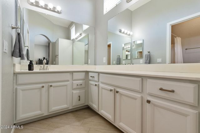 2250 E Deer Valley Road 85, Phoenix, AZ 85024