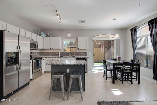 2250 E Deer Valley Road 85, Phoenix, AZ 85024