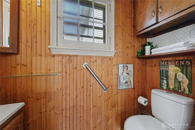 40 E Parkwood Drive, Dayton, OH 45405