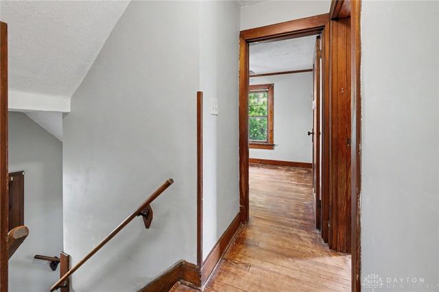 40 E Parkwood Drive, Dayton, OH 45405