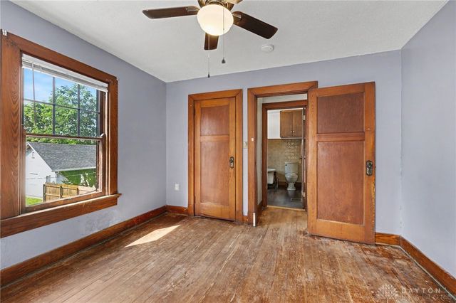 40 E Parkwood Drive, Dayton, OH 45405