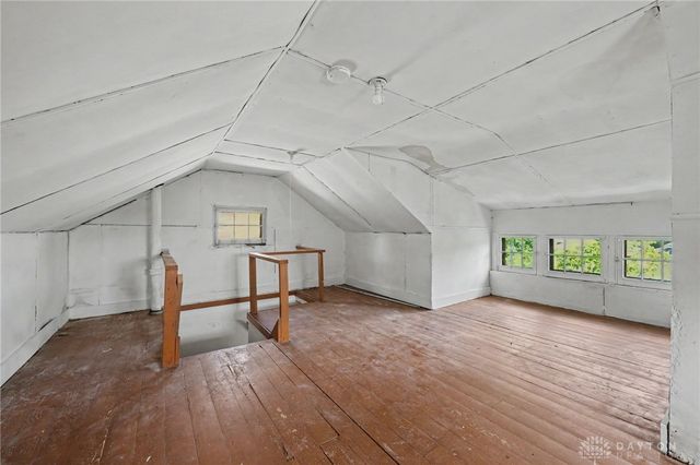 40 E Parkwood Drive, Dayton, OH 45405