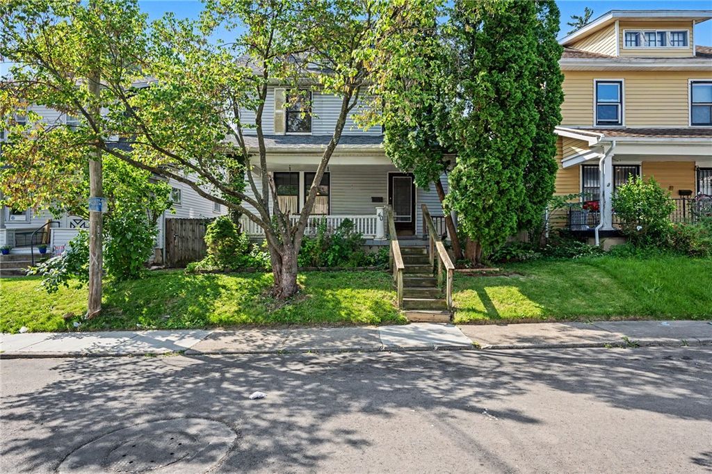 40 E Parkwood Drive, Dayton, OH 45405