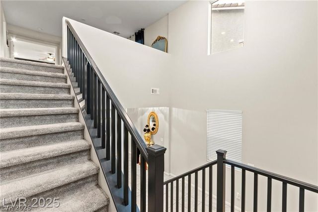 7502 Lush Oasis Avenue, Las Vegas, NV 89113