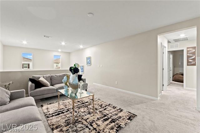 7502 Lush Oasis Avenue, Las Vegas, NV 89113
