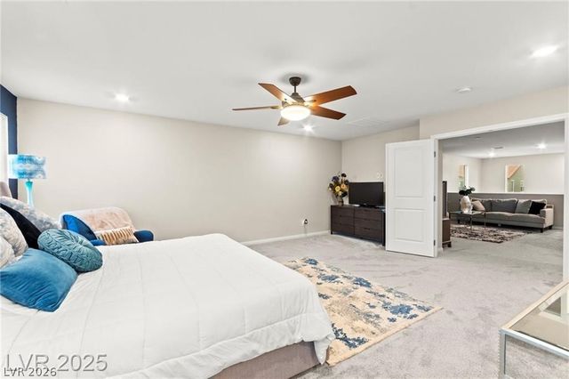 7502 Lush Oasis Avenue, Las Vegas, NV 89113