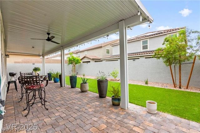 7502 Lush Oasis Avenue, Las Vegas, NV 89113