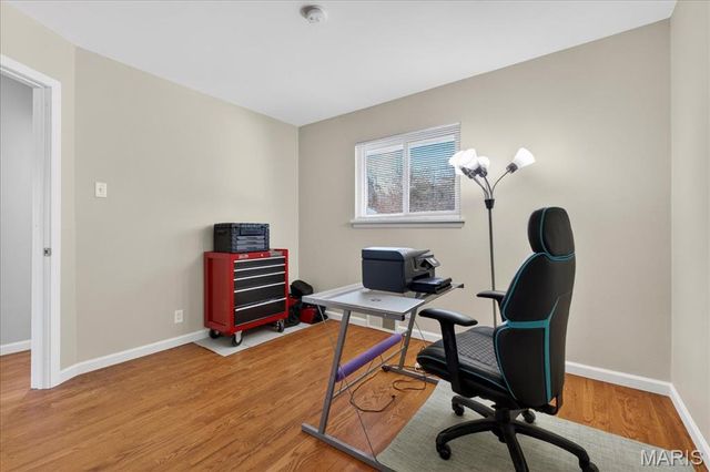 206 Freeman Drive, Oakville, MO 63129