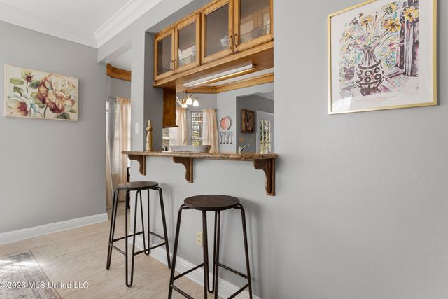 3824 Chaumont Circle, Ocean Springs, MS 39564