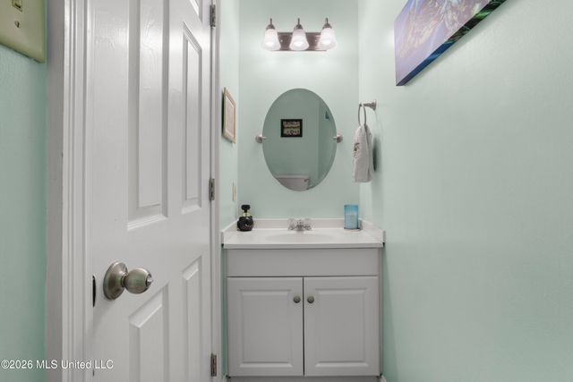 3824 Chaumont Circle, Ocean Springs, MS 39564