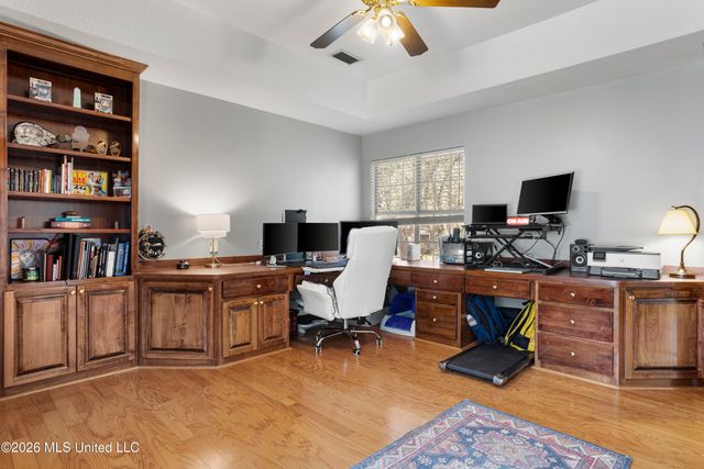 3824 Chaumont Circle, Ocean Springs, MS 39564