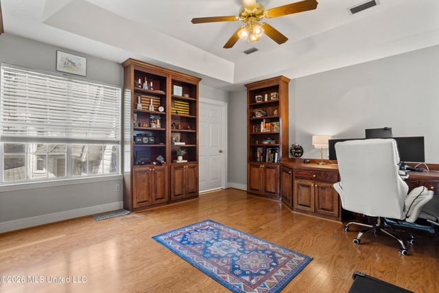 3824 Chaumont Circle, Ocean Springs, MS 39564