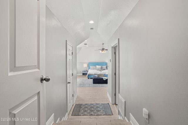 3824 Chaumont Circle, Ocean Springs, MS 39564