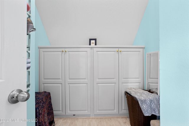 3824 Chaumont Circle, Ocean Springs, MS 39564