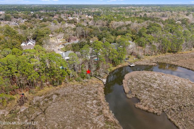 3824 Chaumont Circle, Ocean Springs, MS 39564