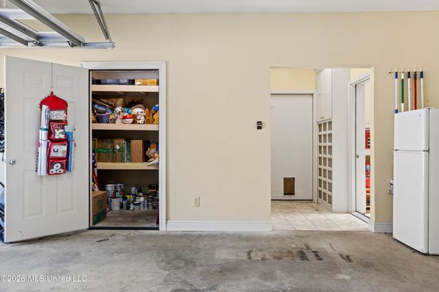 3824 Chaumont Circle, Ocean Springs, MS 39564