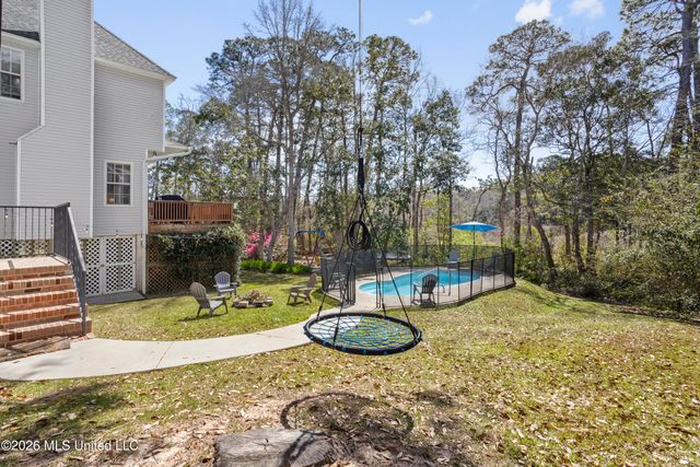 3824 Chaumont Circle, Ocean Springs, MS 39564