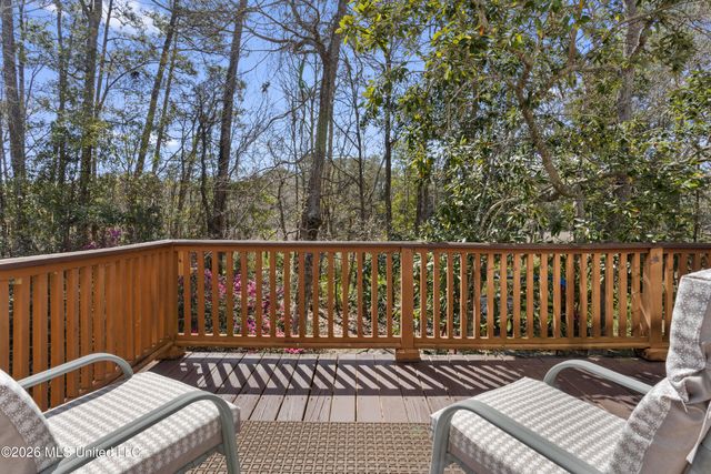 3824 Chaumont Circle, Ocean Springs, MS 39564