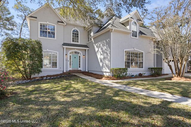 3824 Chaumont Circle, Ocean Springs, MS 39564