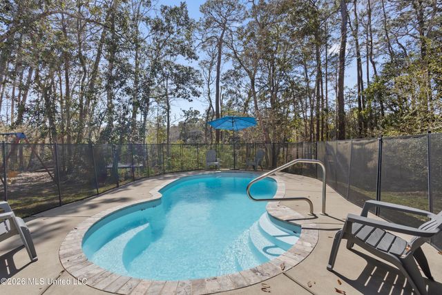 3824 Chaumont Circle, Ocean Springs, MS 39564
