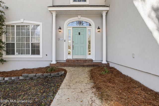 3824 Chaumont Circle, Ocean Springs, MS 39564