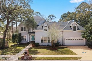 3824 Chaumont Circle, Ocean Springs, MS 39564