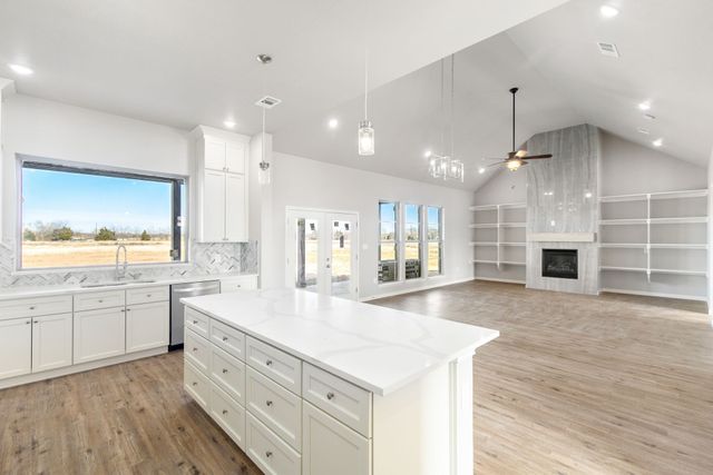 150 Private Road 5440, Point, TX 75472