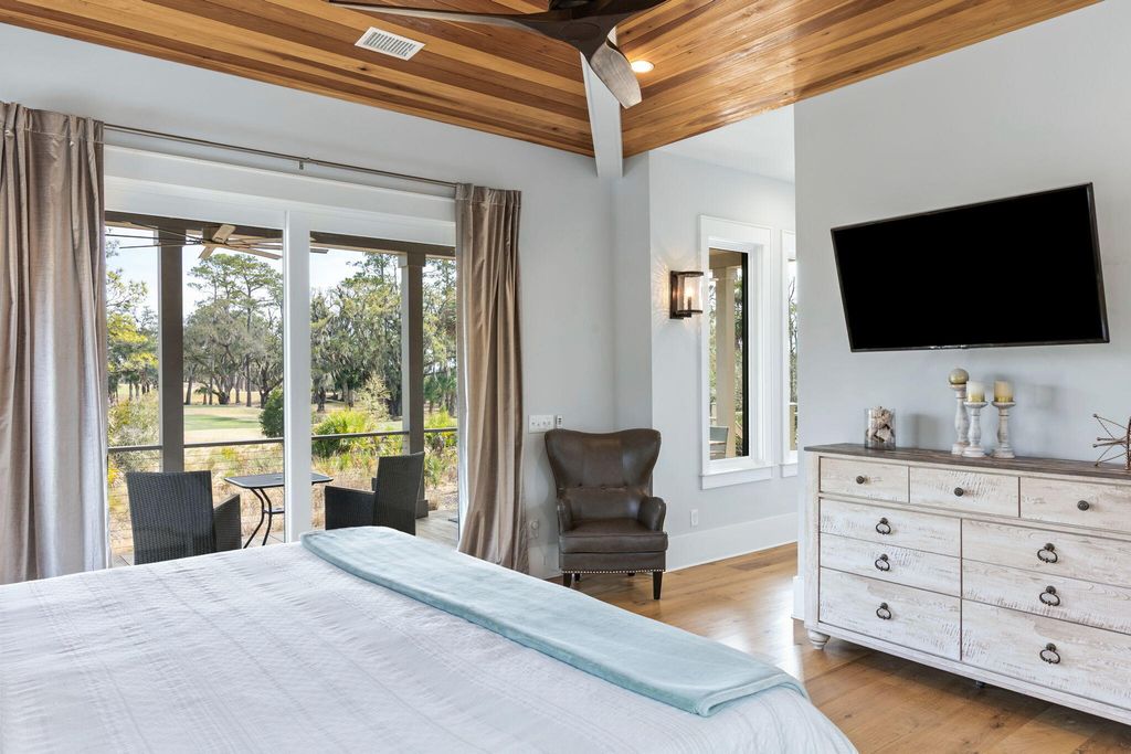 Image 20 of property listing at 4121 Golf Cottage Lane, Johns Island, SC 29455