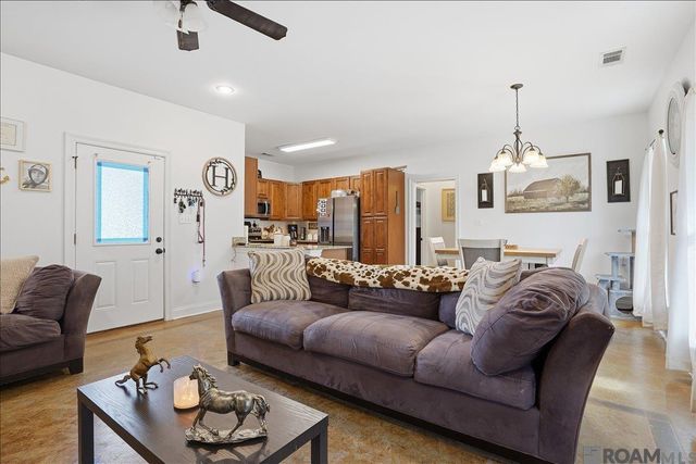 20405 Ridgelake Road, Ponchatoula, LA 70454