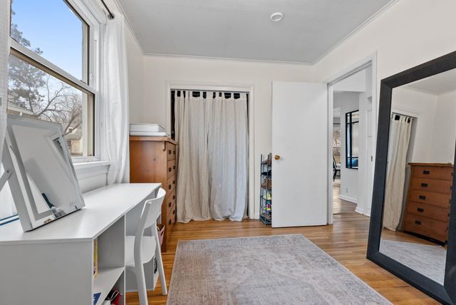 4211 N Wall St, Spokane, WA 99205