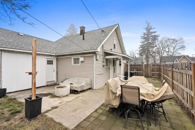 4211 N Wall St, Spokane, WA 99205