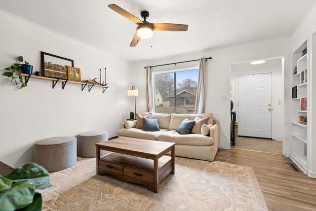 4211 N Wall St, Spokane, WA 99205