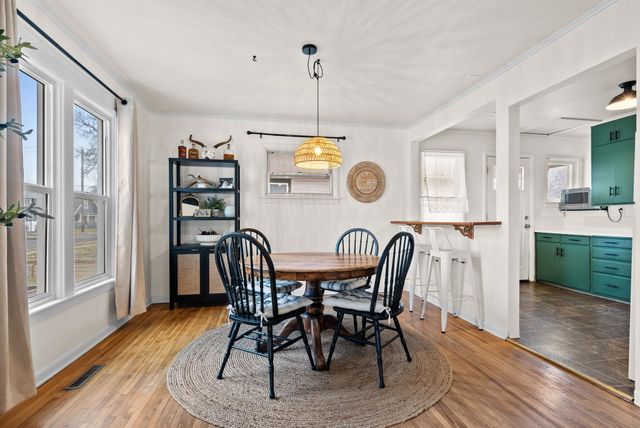 4211 N Wall St, Spokane, WA 99205