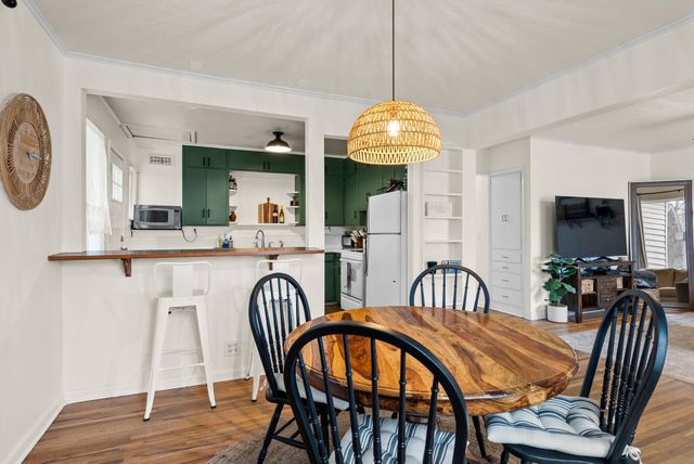 4211 N Wall St, Spokane, WA 99205