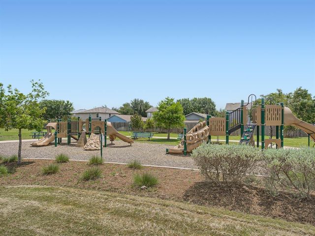 7400 S Glenn ST, Austin, TX 78744