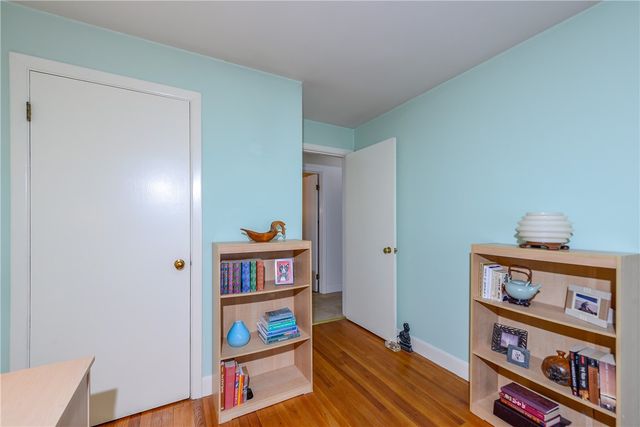 77 Gardiner Avenue, East Providence, RI 02914