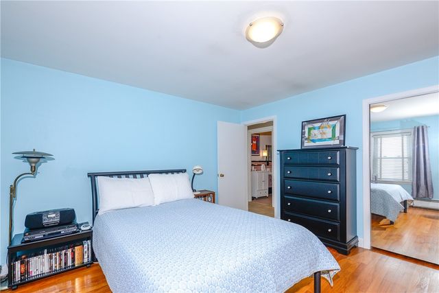 77 Gardiner Avenue, East Providence, RI 02914