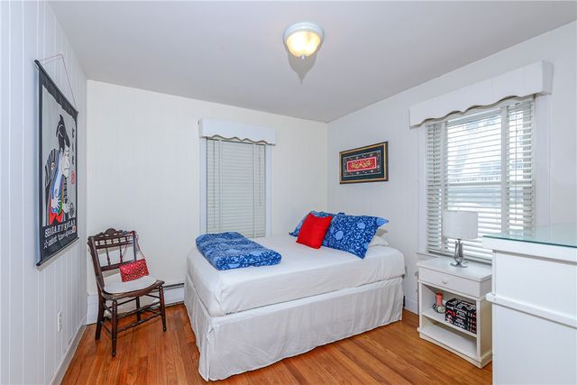 77 Gardiner Avenue, East Providence, RI 02914