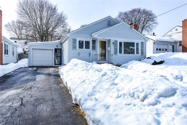 77 Gardiner Avenue, East Providence, RI 02914