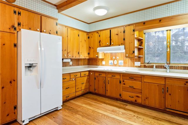 3242 Saint Paul Boulevard, Irondequoit, NY 14617